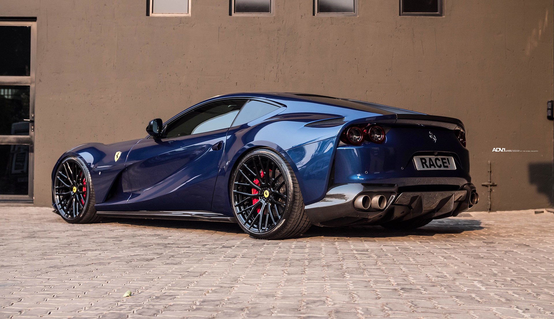 Ferrari F12 Berlinetta | Ferrari 812 Superfast - ADV.1 ADV10.0 M.V2 Super Light Series Wheels
