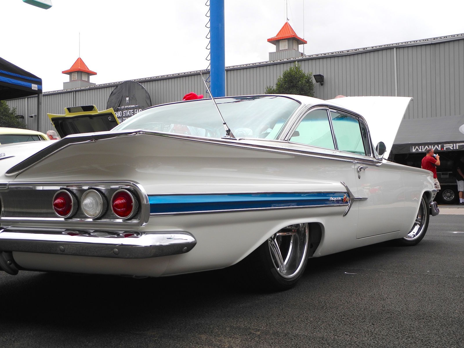 1960 Chevrolet Impala | Tony's '60 Impala on Forgeline SC3C Concave Wheels