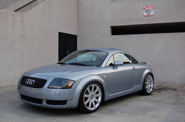 2002 Audi TT | 2002 ALMS Audi TT
