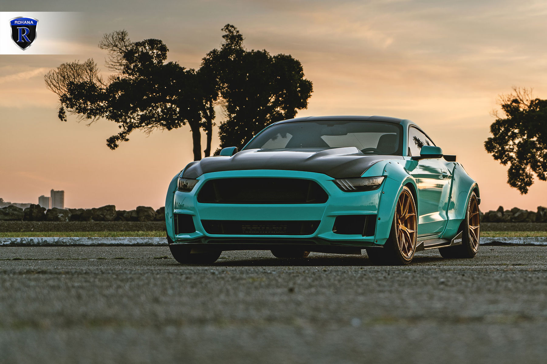 2016 Ford Mustang | Ford Mustang - Front