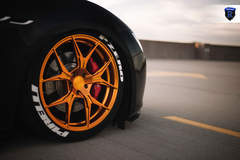 Lowered Maserati Ghibli - Gold Spokes