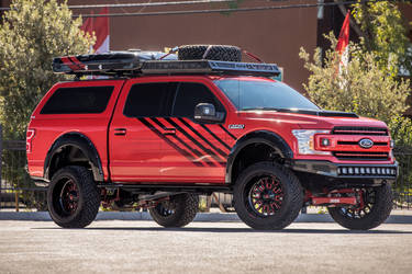 2018 Ford F-150 | 2018 Ford F-150 4x4 XLT SuperCrew by A.R.E. Accessories - Side Shot FordSEMA