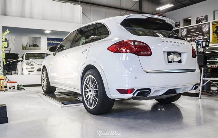 Porsche Cayenne | Porsche Cayenne protected with Full Frontal XPEL Ultimate PPF
