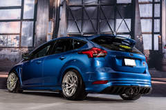 2016 Ford Focus ST by Cinemotive Media - Fender Flares #FordSEMA