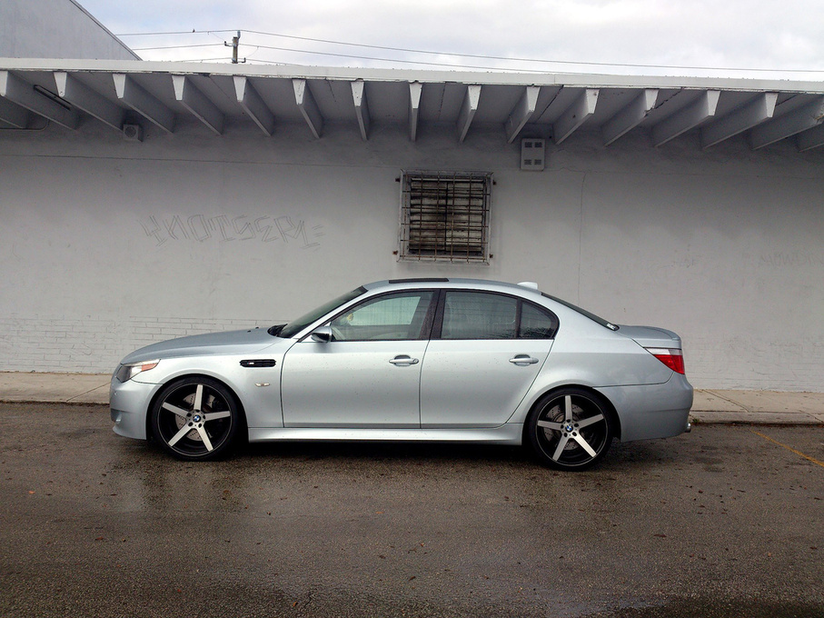 2010 BMW M5 | BMW M5 on XO Miami's