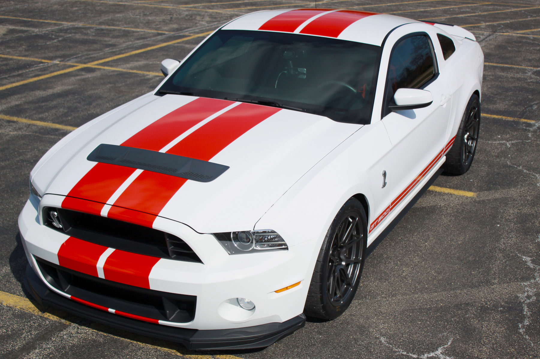 2014 Ford Shelby GT500 | Travis Wiser's 2014 Shelby GT500 on Forgeline One Piece Forged Monoblock GA1R Open Lug Cap Edition Wheels