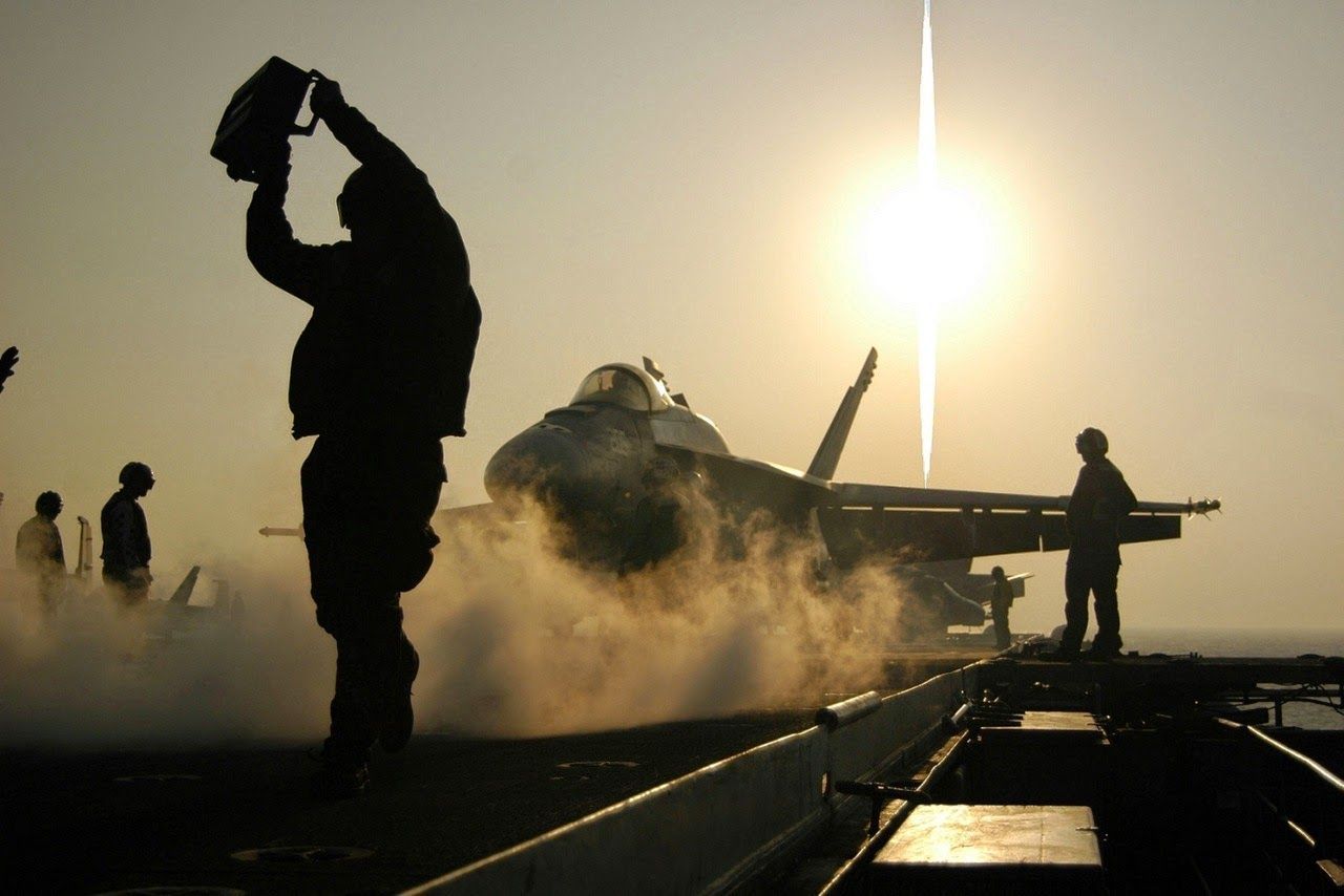    | Launch At Dawn (McDonnell Douglas F/A-18 Hornet)