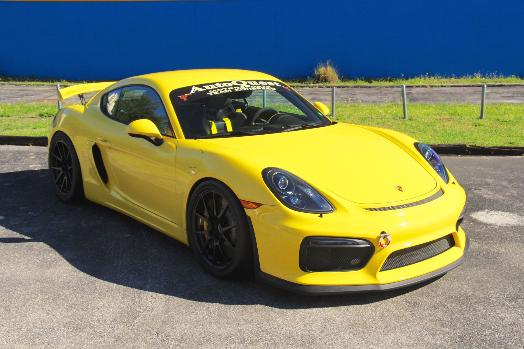 2016 Porsche Cayman | Gavin Riches' AutoQuest Porsche Cayman GT4 on Forgeline One Piece Forged Monoblock GA1R Open Lug Wheels