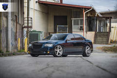 Chrysler 300 - Driver Side Spokes
