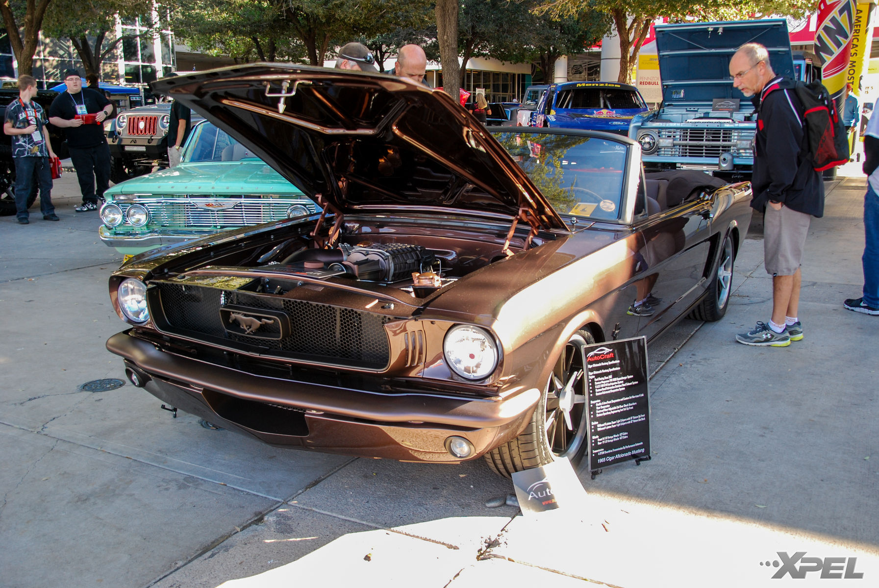 | Shots from around SEMA show