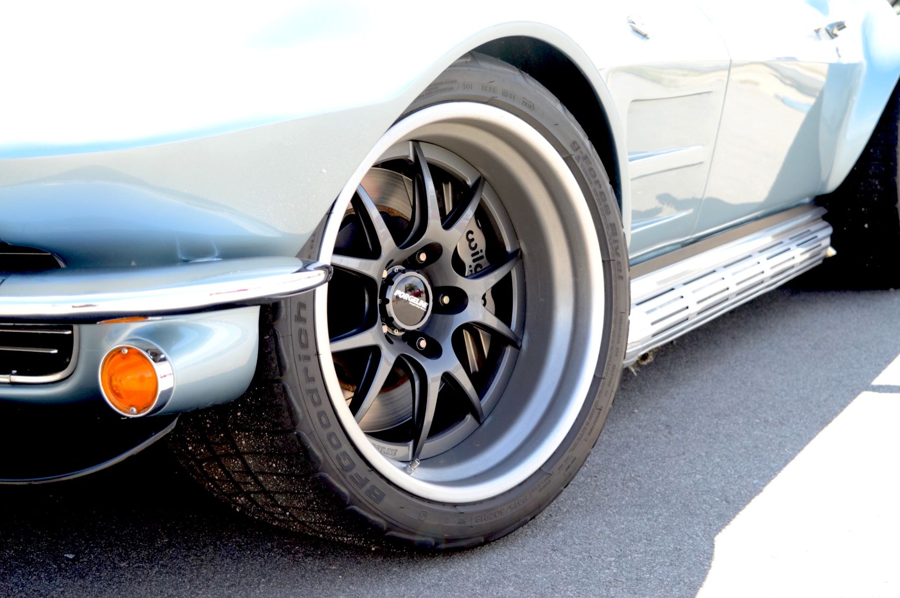 1964 Chevrolet Corvette | John Neighbors’ 1964 Chevrolet Corvette on Forgeline GA3R Wheels