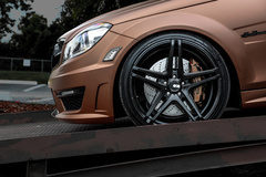 '12 Mercedes-Benz C63 AMG on XO Caracas
