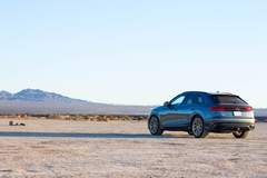 H&R 2019 Audi Q8 - Vegas