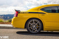 Dodge Charger on Vertini Dynasty Wheels - Rear Right Wheel