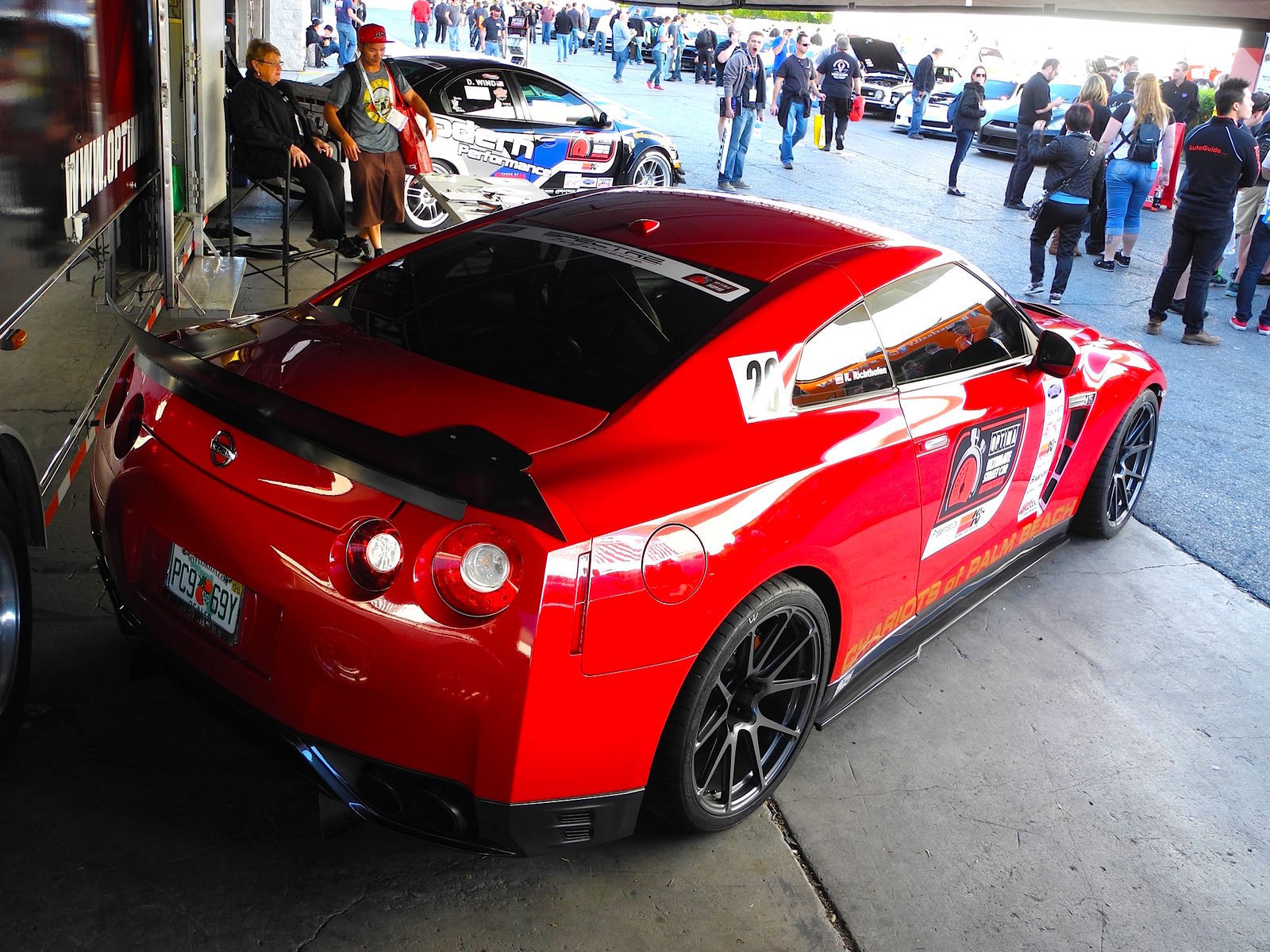 2013 Nissan GT-R | Nissan GT-R on Forgeline GA1R Open Lug Wheels