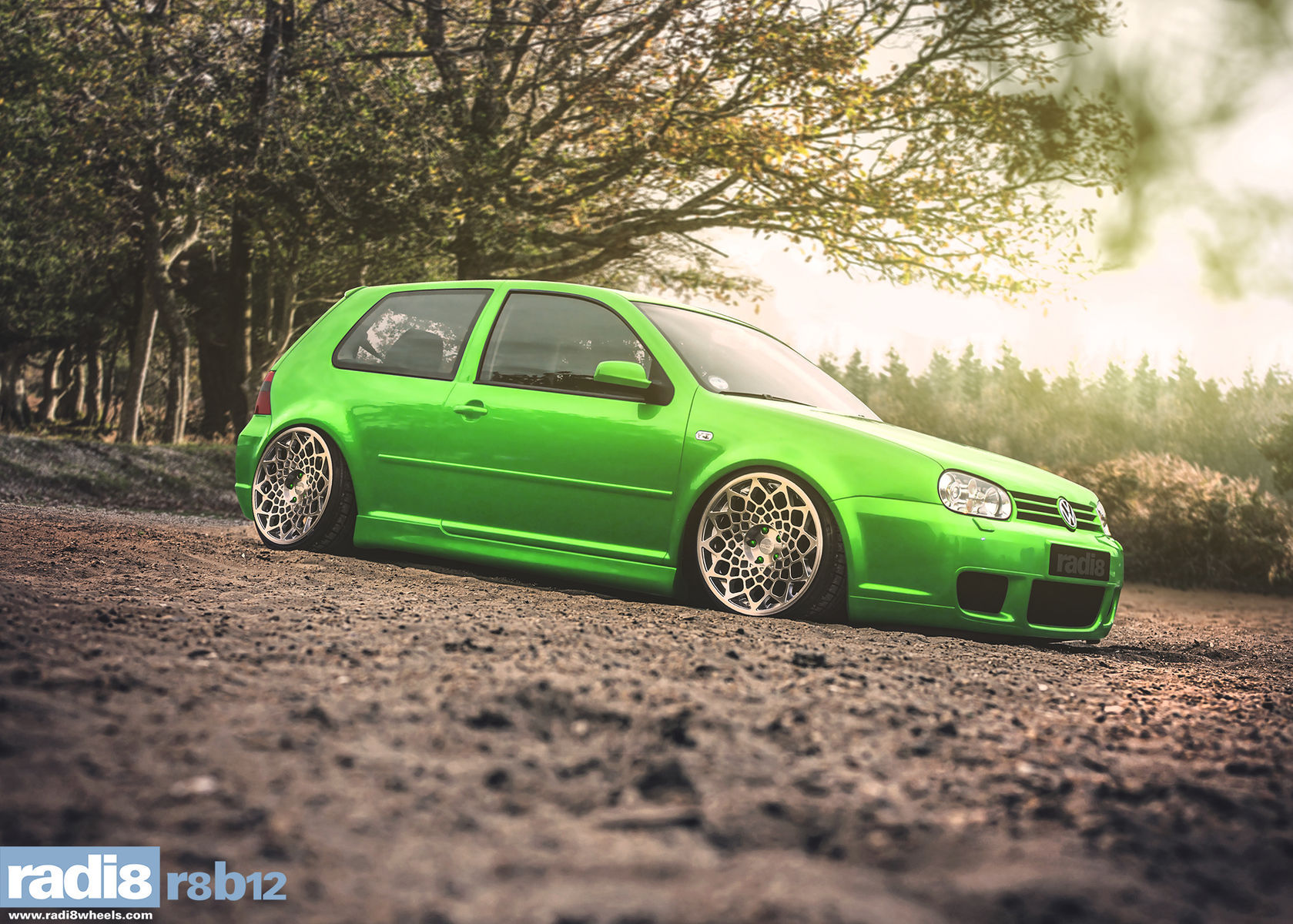  Volkswagen R32 | Volkswagen Golf R32 - Radi8 R8B12 Wheels