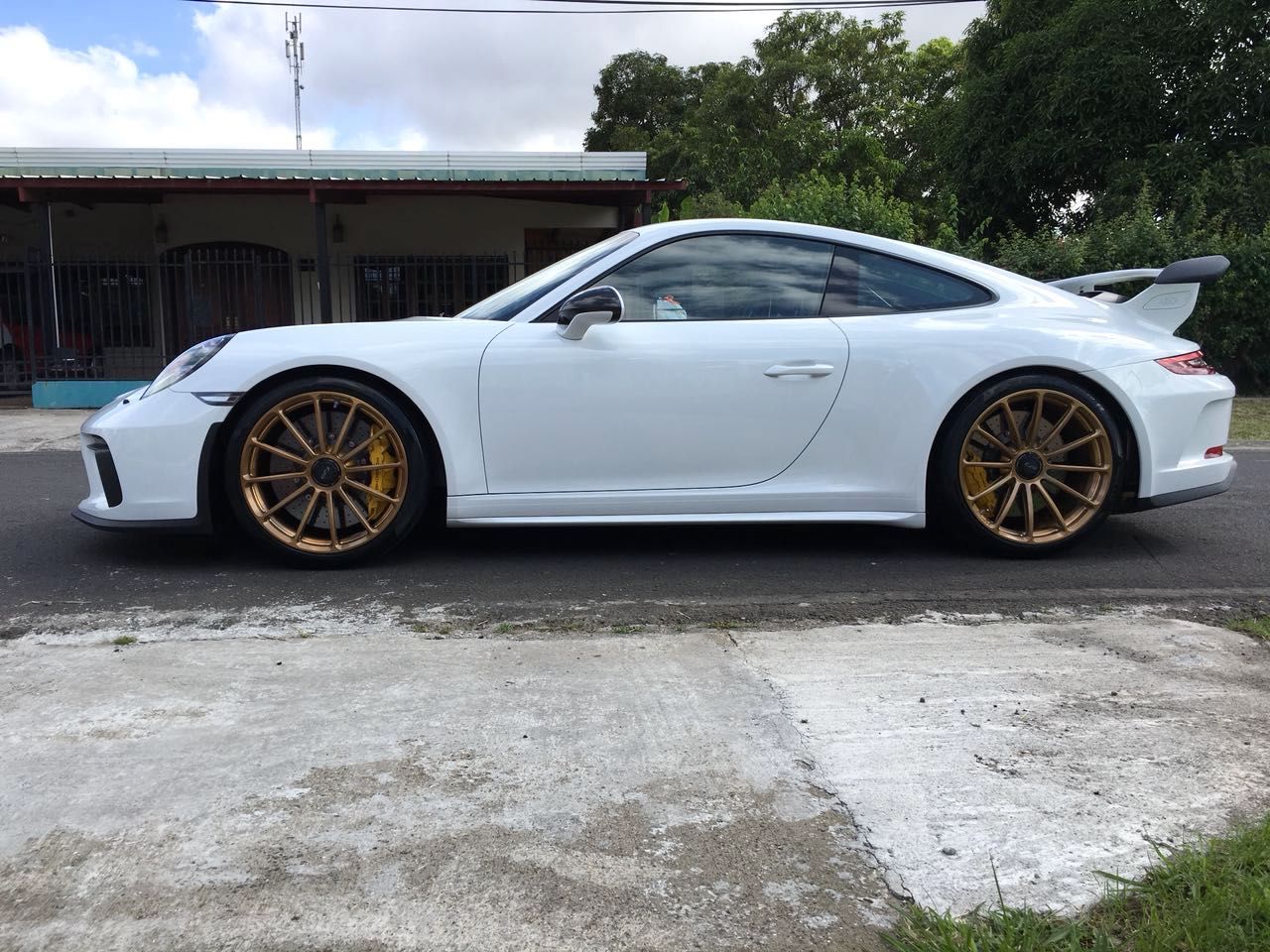 2018 Porsche 911 | Enrique Thompson's Porsche 991 GT3 on Forgeline One Piece Forged Monoblock GT1 Wheels
