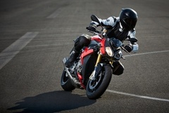 S1000R