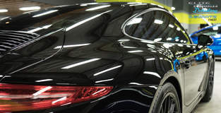 Porsche 911 Carrera GTS