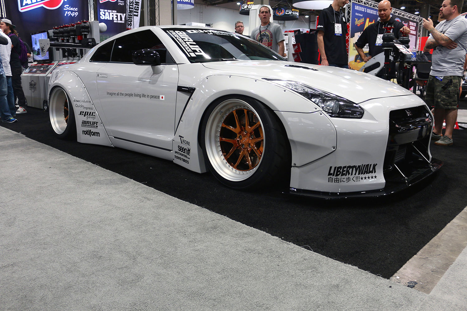  Nissan GT-R | Nissan GT-R Widebody