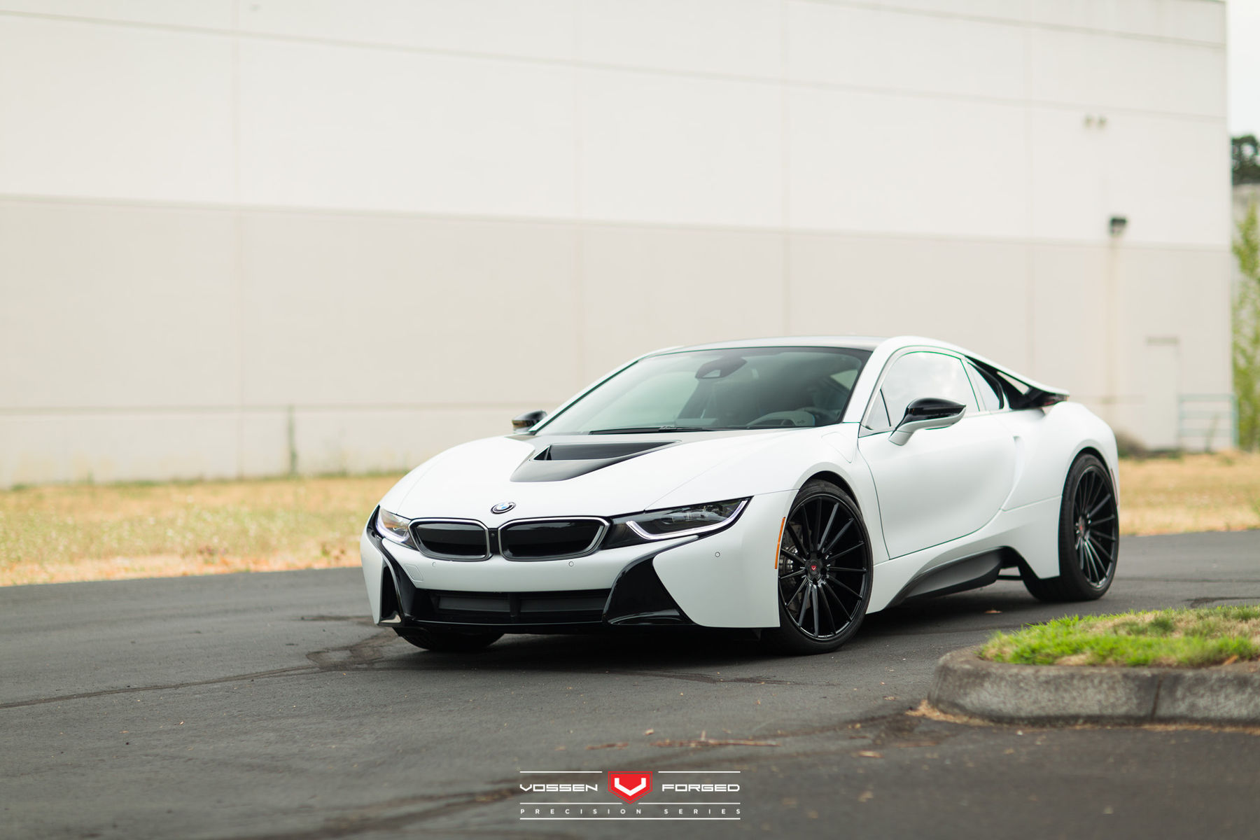 2015 BMW i8 | 2015 BMW i8 from 503 Motoring - Spectre Photosync Tint