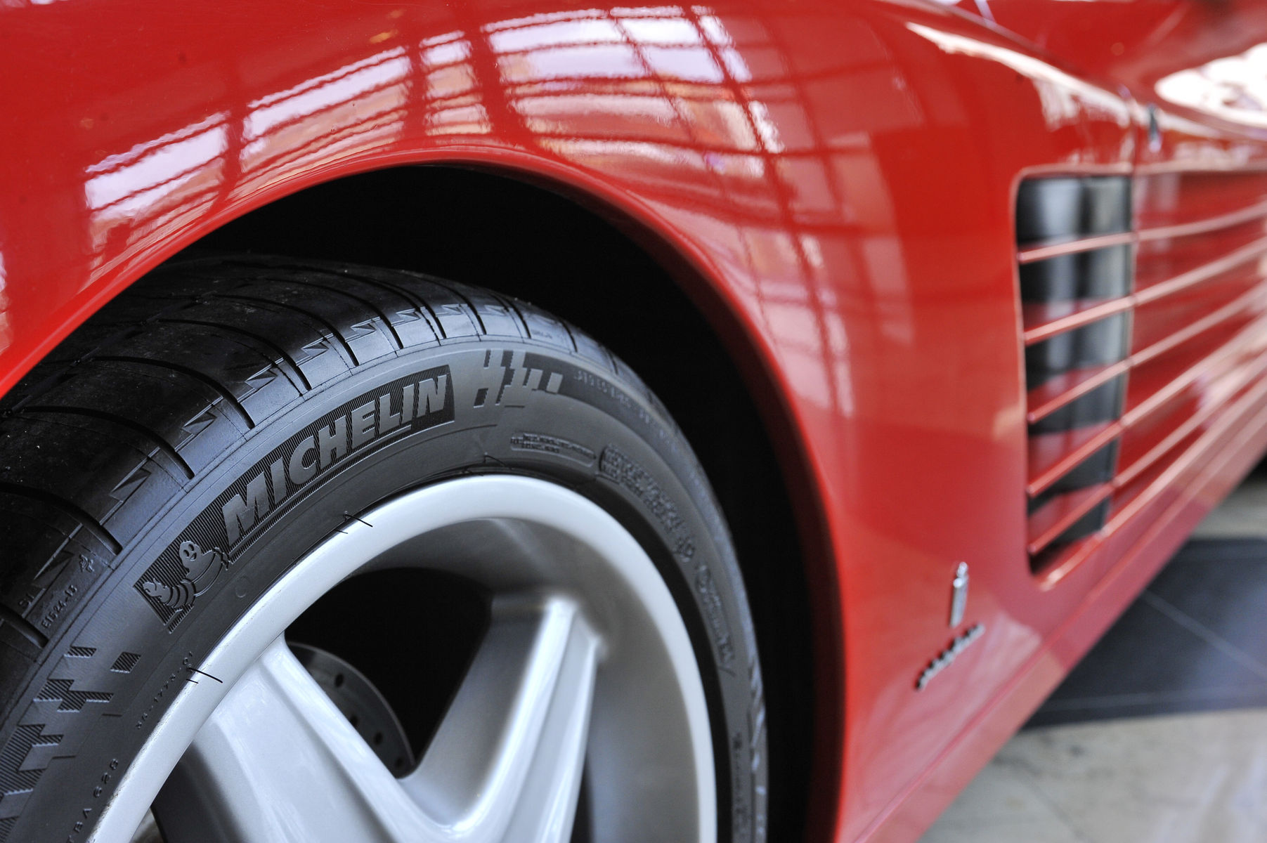 Ferrari Testarossa | Ferrari Testarossa