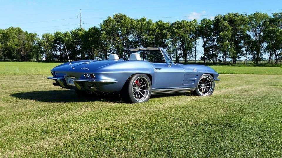 1964 Chevrolet Corvette | Corvette on Forgeline GT3C Wheels