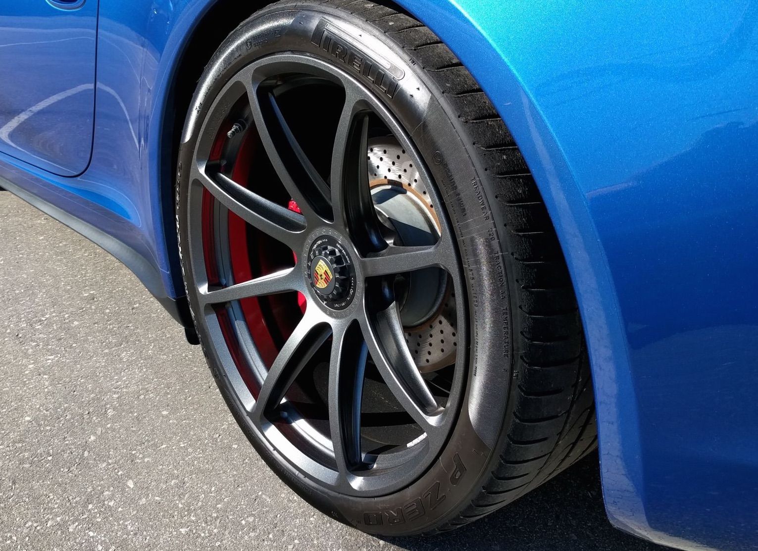 2016 Porsche 911 | Vice's Sapphire Blue Porsche 911 GTS on Forgeline One Piece Forged Monoblock GE1 Wheels