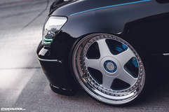Lexus LS430
