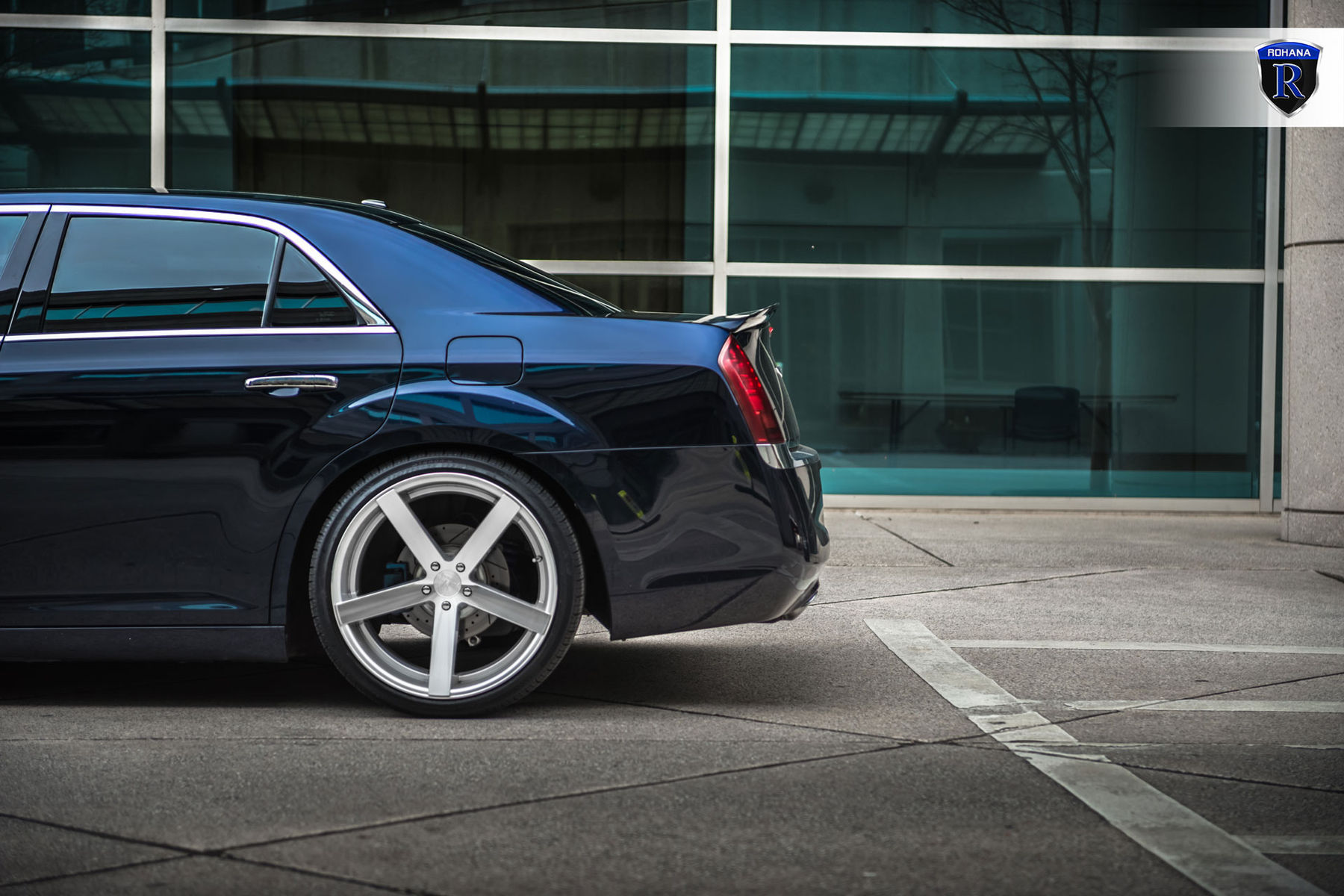2016 Chrysler 300 | Chrysler 300 - Rear Driver Side Wheel