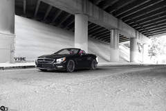Mercedes SL550 on Giovanna Lindos-RL Wheels- Convertible
