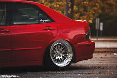 Lexus IS300
