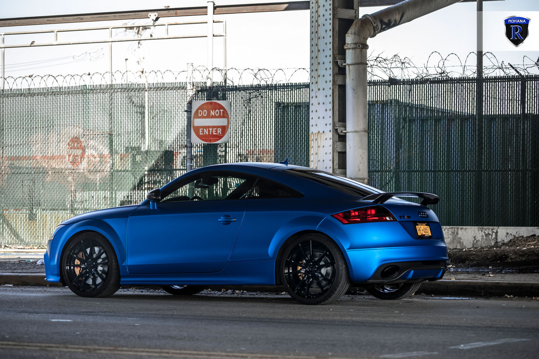 2016 Audi TT RS | Matte Audi TTRS - Rear Side