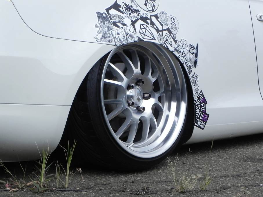 2010 Volkswagen Eos | '10 VW Eos on Klutch SL14's