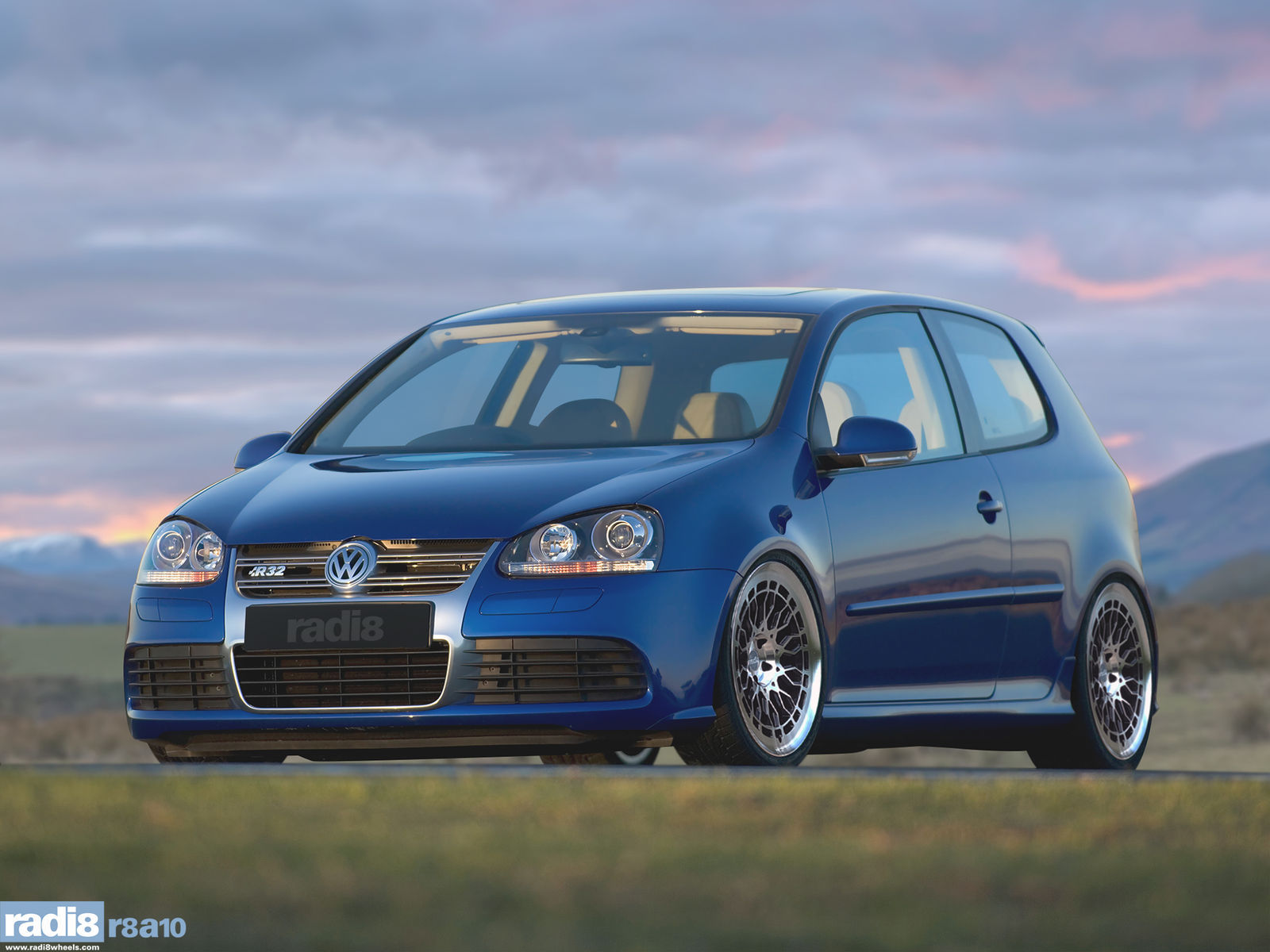 Volkswagen Golf R | Radi8 R8C5 - Volkswagen Golf R32 