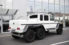 Dan Bilzerians Brabus G63 AMG 6x6