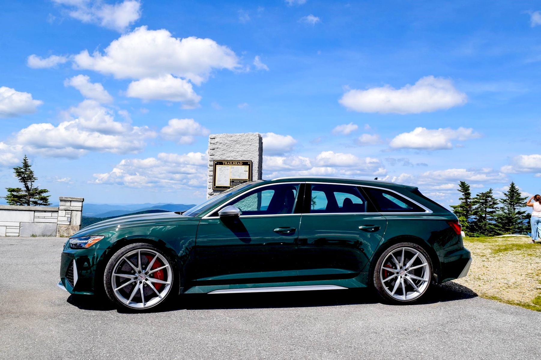 2021 Audi RS 6 | Steve Austin's 2021 Audi RS6 Avant Wagon on Forgeline One Piece Forged Monoblock NW101 Wheels