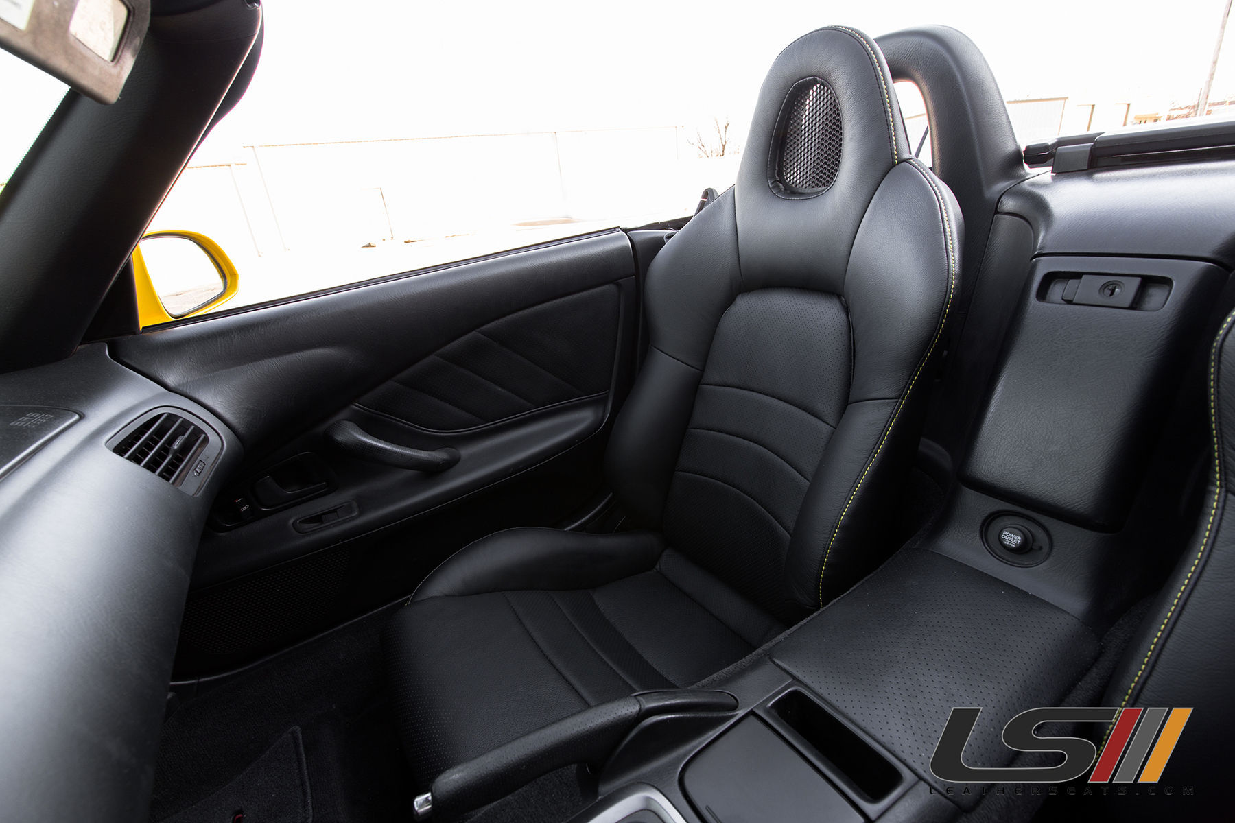 2001 Honda S2000 | 2001 Honda S2000 Interior By LeatherSeats.com