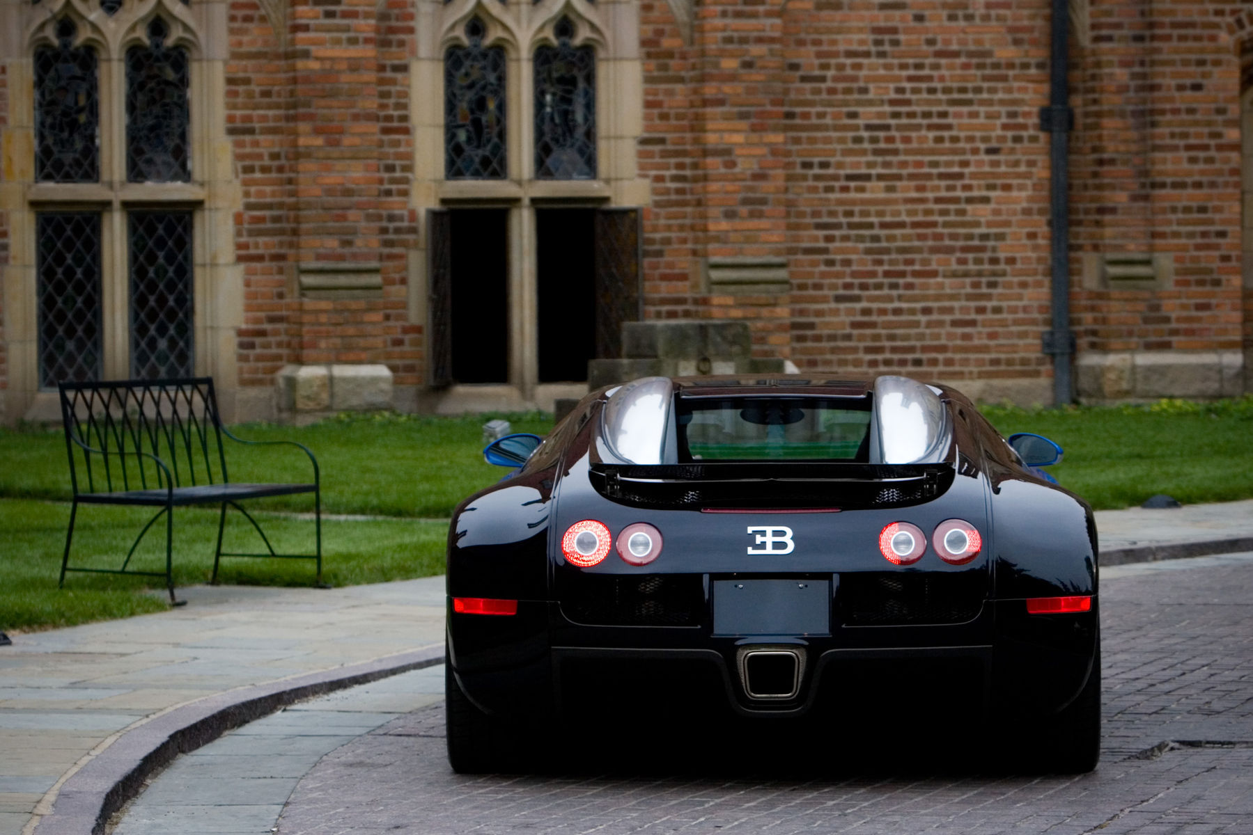 2007 Bugatti Veyron 16.4 | 2007 Bugatti Veyron 16.4