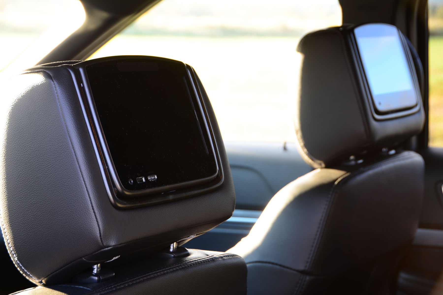 2018 Ford Explorer Sport | 2018 Ford Explorer Sport 4WD by Austin Hatcher Foundation - Headrest FordSEMA