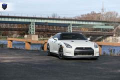 White GTR (Godzilla) - Front End