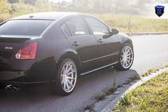 Nissan Maxima