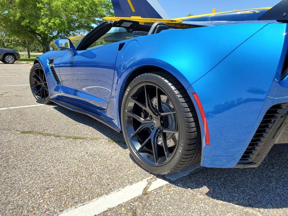 2018 Chevrolet Corvette Z06 | Greg B's Chevrolet C7 Corvette Z06 Convertible on Forgeline One Piece Forged Monoblock VX1 Wheels