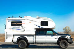 Hellwig F250 w/ Lance Camper