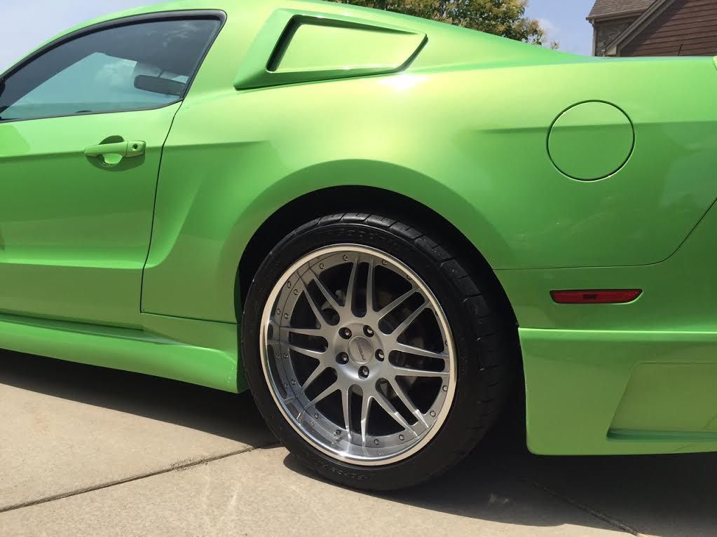 2014 Ford Mustang | Mustang on Forgeline DE3P Wheels