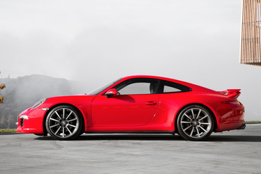'14 Porsche 911 Carrera 4 Coupe