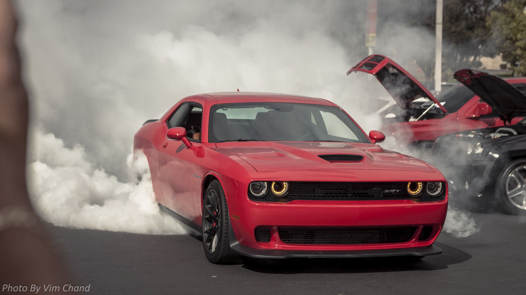 Dodge Challenger Hellcat Drift