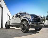 2020 Ford F-450 Platinum DRW Crew Cab 4x4 - Low Front 3/4