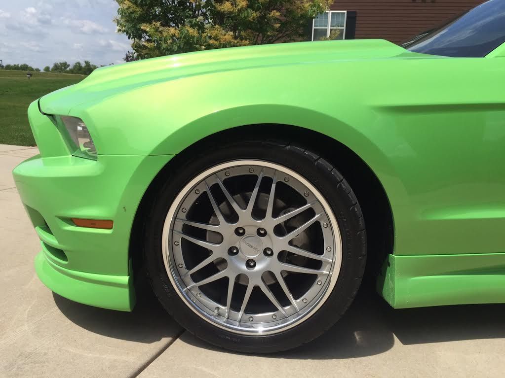 2014 Ford Mustang | Mustang on Forgeline DE3P Wheels