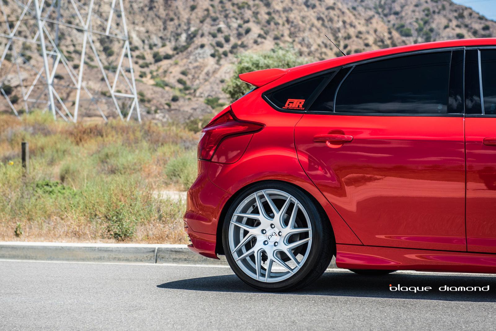 2014 Ford Focus | 2014 Ford Focus Fitted With 19 Inch BD-3’s in Silver 	